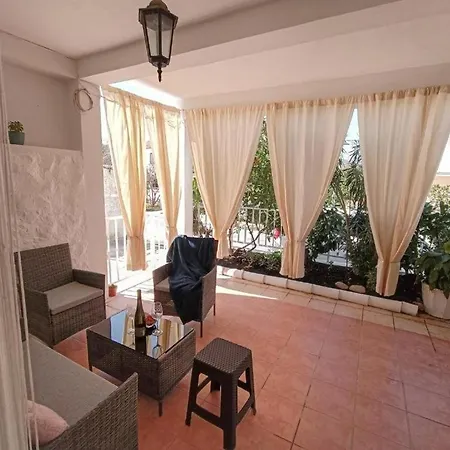 Apartmán With Parking Space - 24457 Korčula