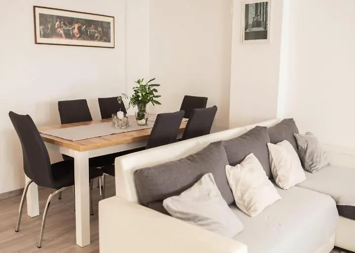 With Parking Space - 24457 Korčula